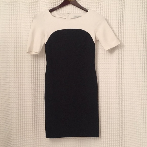 Banana Republic Dresses & Skirts - ⭐️ Banana Republic sheath size 2